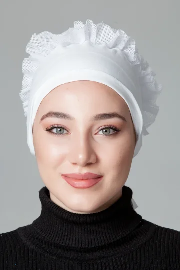 Beyaz Fırfırlı Kaymayan Bone